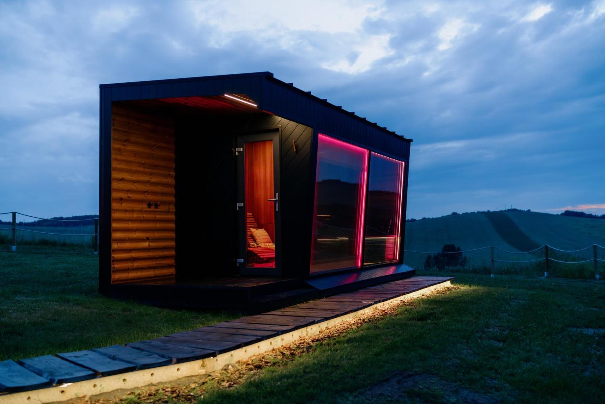 Feelmore Tiny House Nagyloc Dış mekan fotoğraf